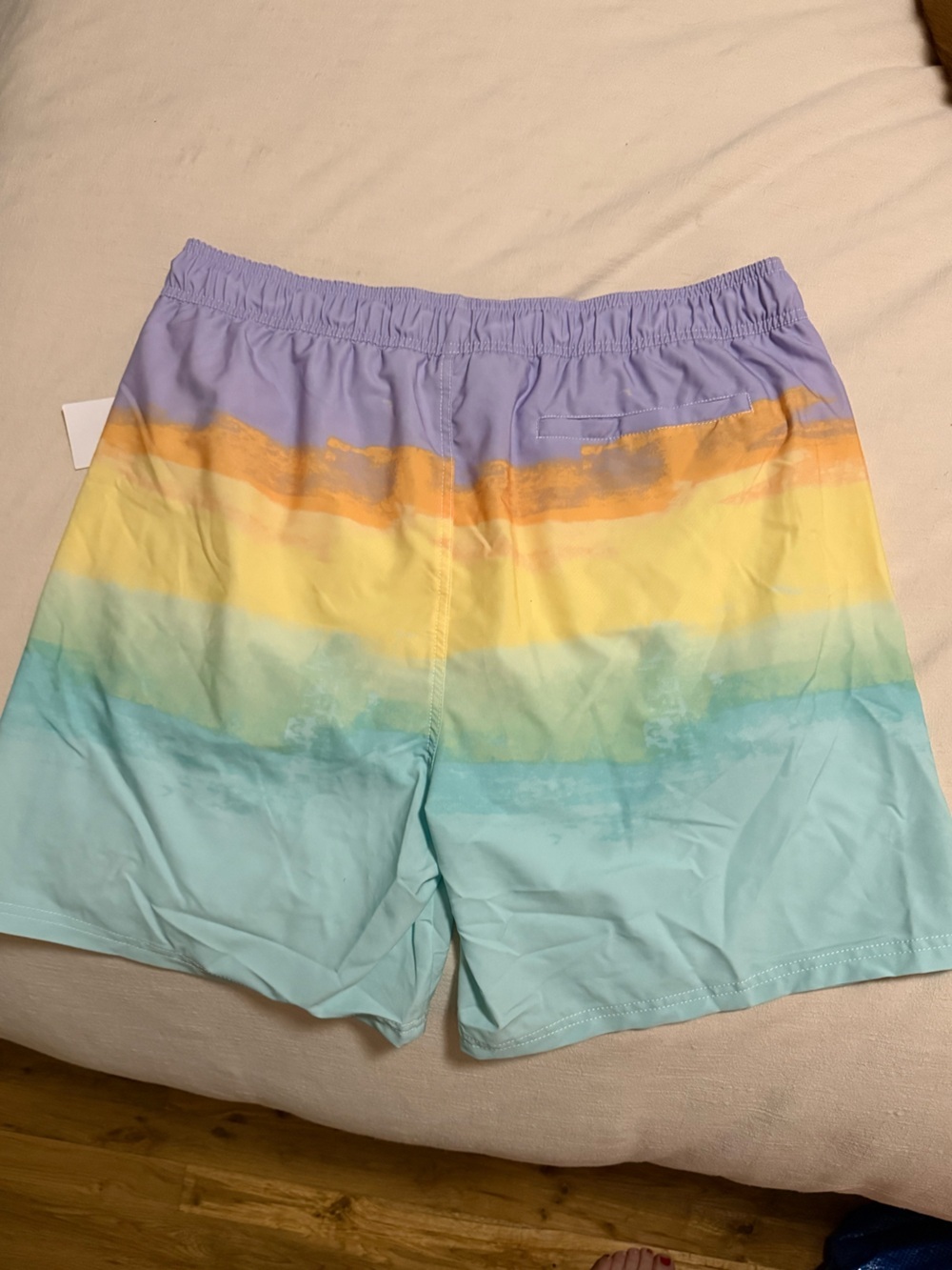 G-III Sports by Carl Banks Houston Astros Perfect Game Volley Board Shorts 7 In - Picture 4 of 6